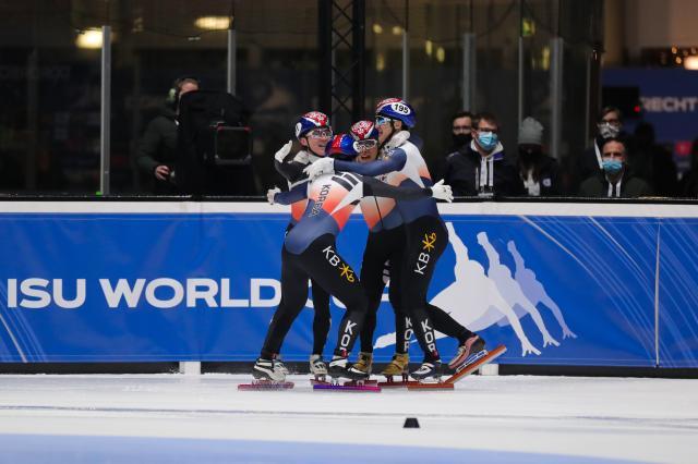 500万网彩票官网-韩国短道队赛季中段重拾状态 “全能女王”遭遇考验